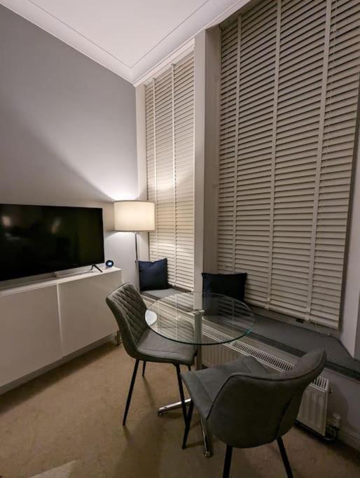 1 Bed Apartment - Sea View Shanklin Exterior photo